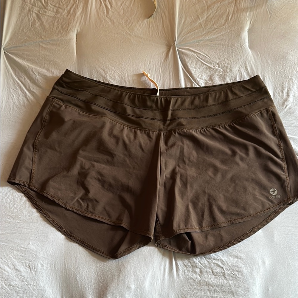 Oiselle Roga Brown Athletic Shorts